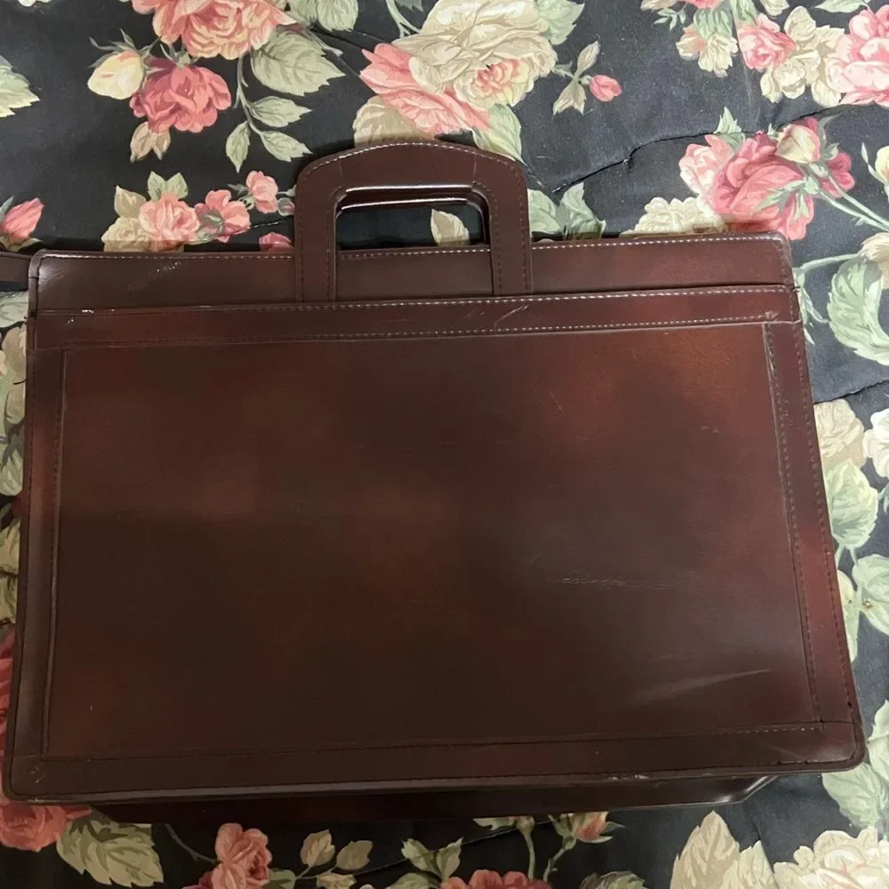 EUC Vintage Airway Briefcase